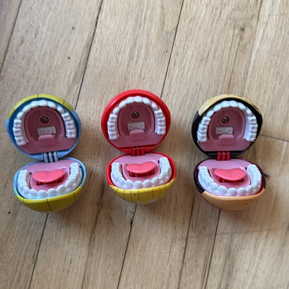 RYAN'S WORLD Gobsmax MONSTER TRUCK Car with LAUNCHERS - Picture 2 of 5